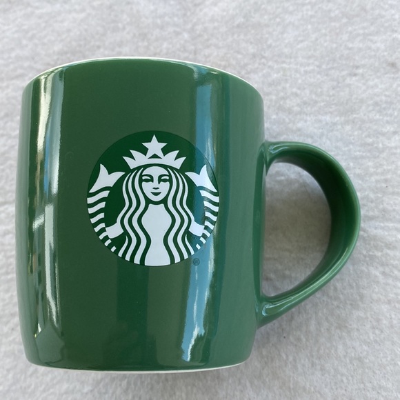 Starbucks Mugs - Set of 2, Classic Design 14oz and 11oz - Picture 3 of 12